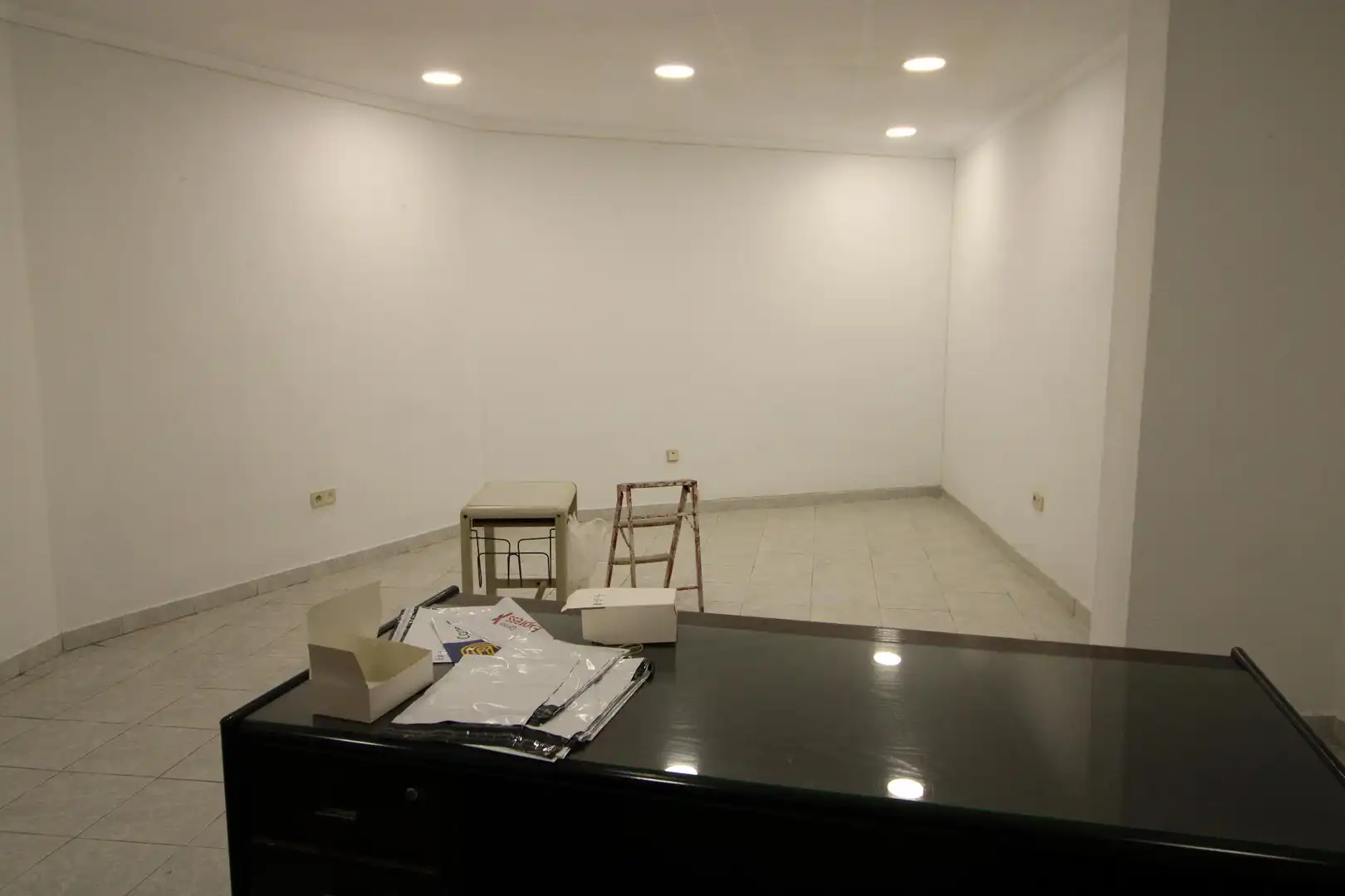 Local comercial en venta en Centro, imagen 2