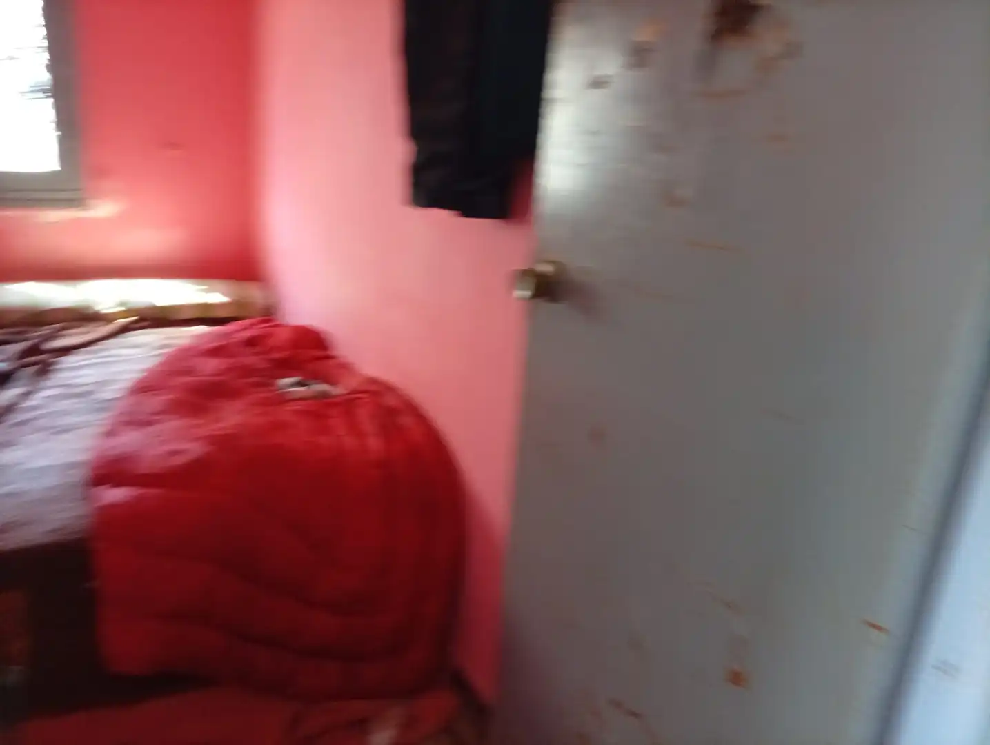 Dormitori de Casa o xalet en venda en Baza