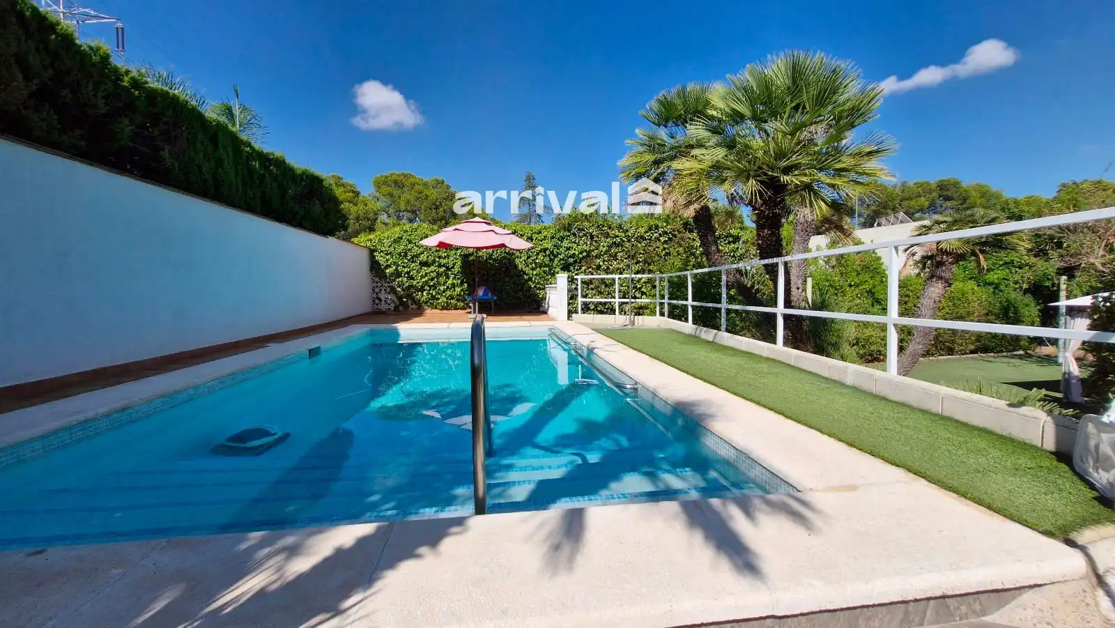 Piscina de Casa o chalet en venta en Paterna con Aire acondicionado, Jardín privado y Terraza