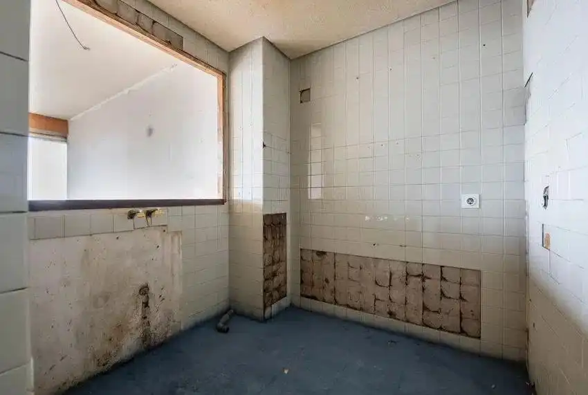 Baño de Apartamento en venta en Madrid con Calefacción