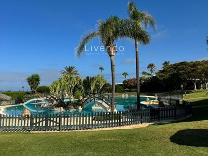 Piscina de Pis en venda en Zahara de los Atunes amb Traster