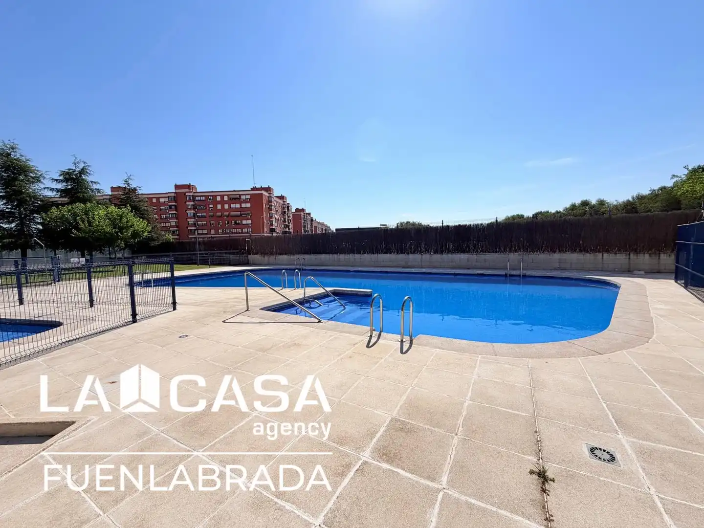 Piscina de Piso en venta en Fuenlabrada con Aire acondicionado, Trastero y Piscina