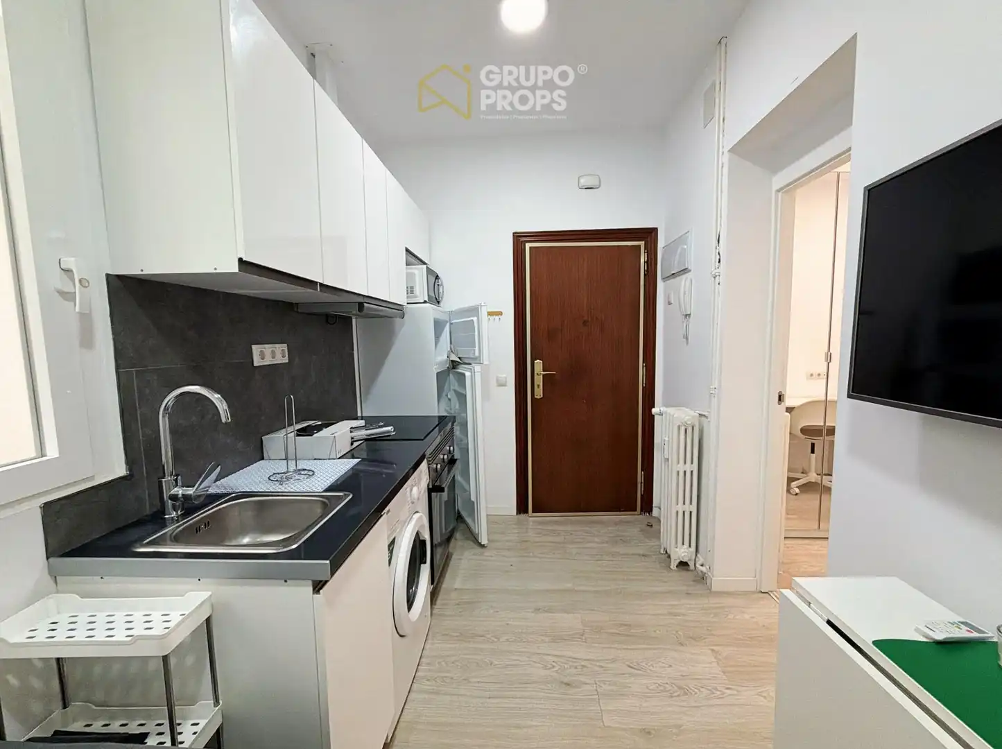 Flat for rent in Trafalgar