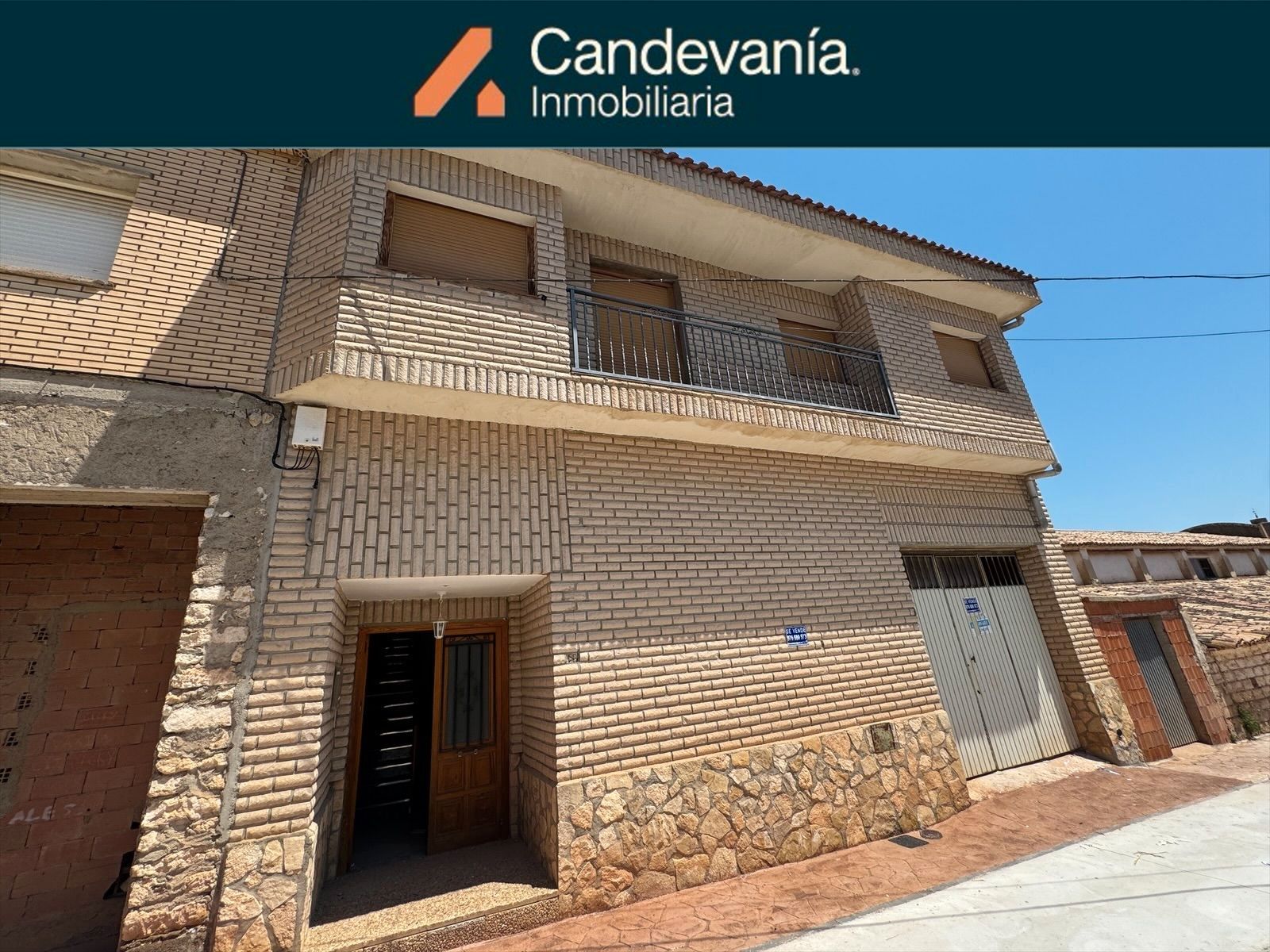 Vista exterior de Casa o xalet en venda en Villanueva de Huerva