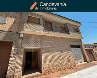 Exterior view of House or chalet for sale in Villanueva de Huerva