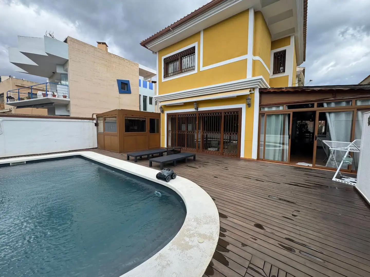 Piscina de Casa o chalet en venta en Alicante / Alacant con Aire acondicionado, Calefacción y Jardín privado