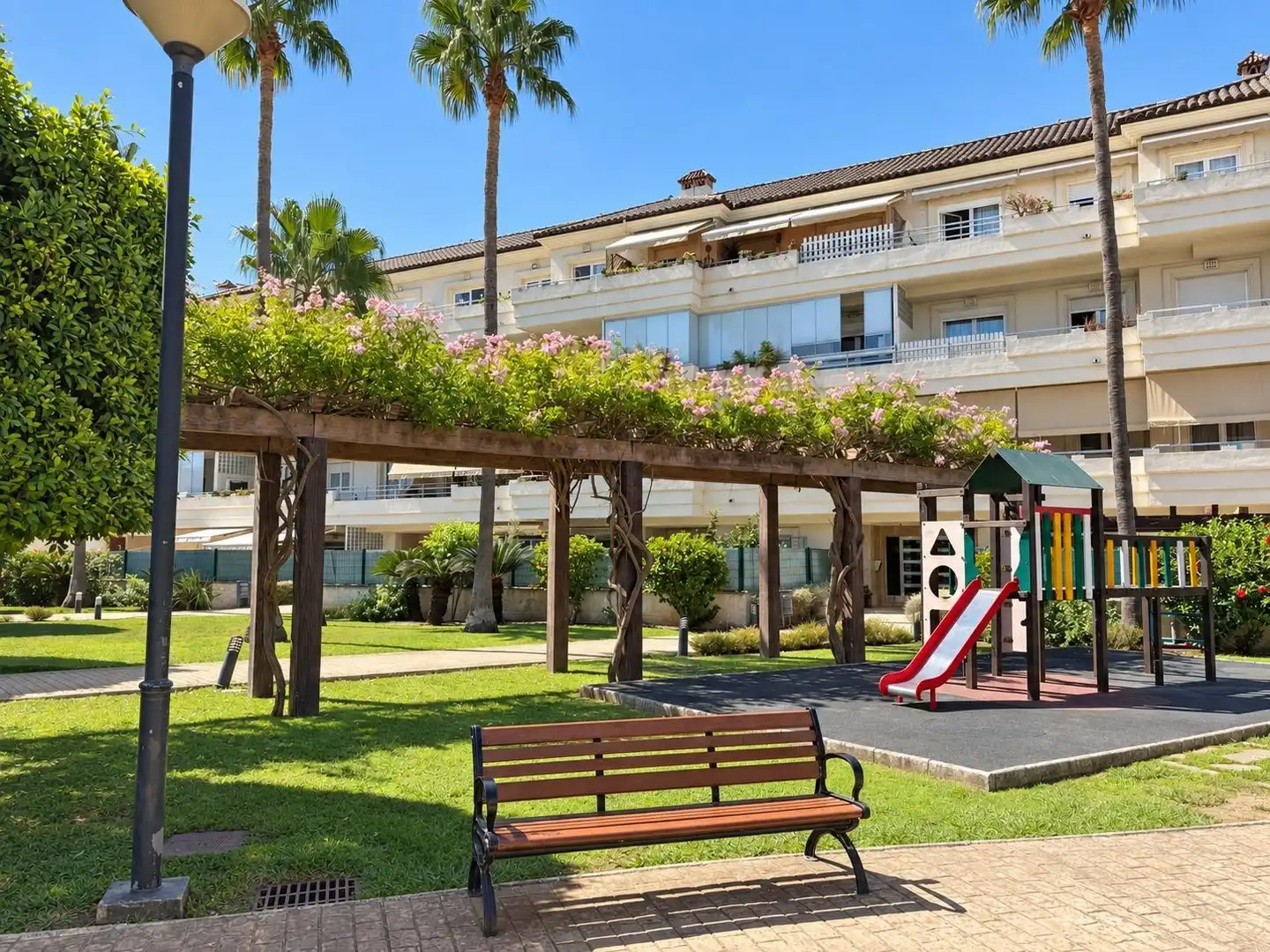 Appartamento con piscina in vendita a Los Barrios, imagen 29