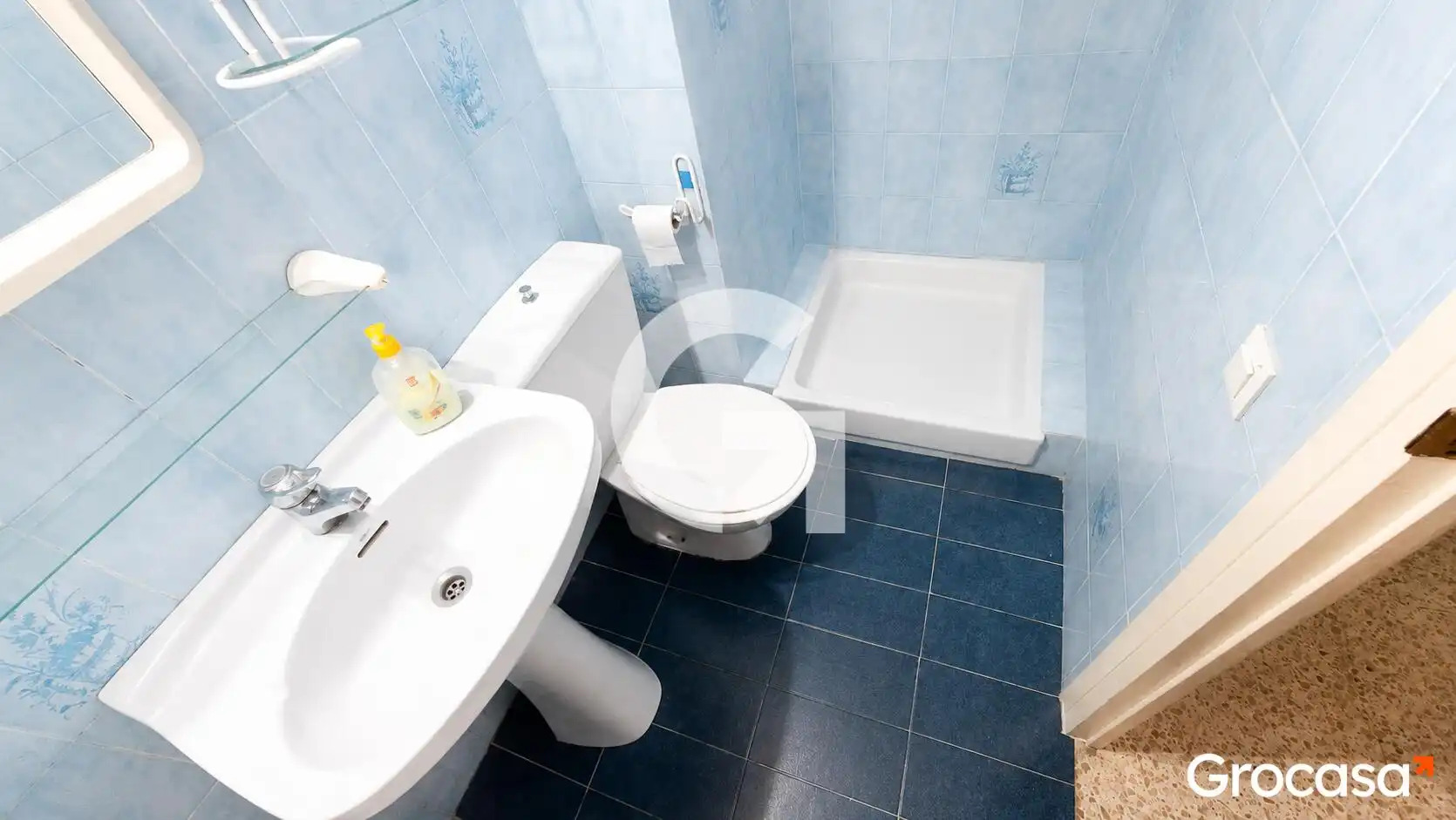Baño de Piso en venta en Vilanova i la Geltrú con Calefacción, Horno y Balcón