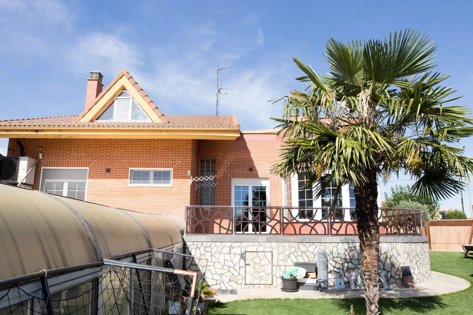 Vista exterior de Casa o chalet en venta en Villaturiel