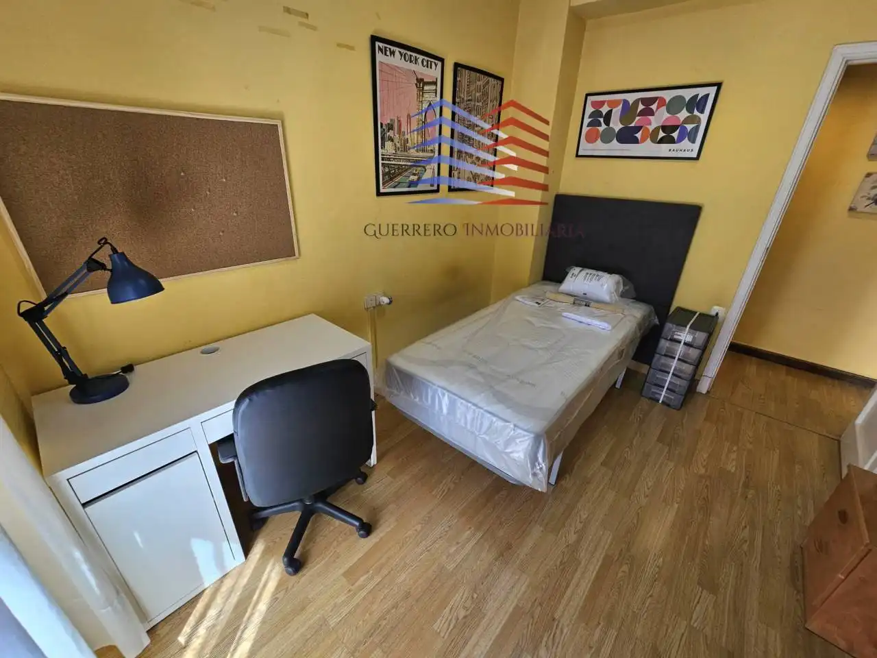 Bedroom of Flat for rent in Ourense Capital   with Heating, Furnished and Balcony