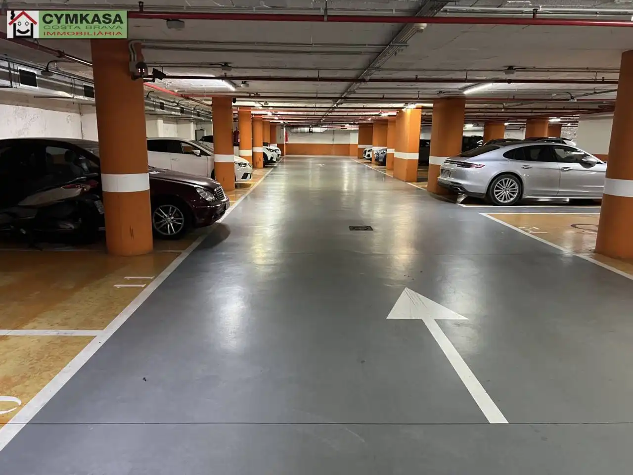 Garatge en venda a Avenida DELS VENTS, 9, Montigalà