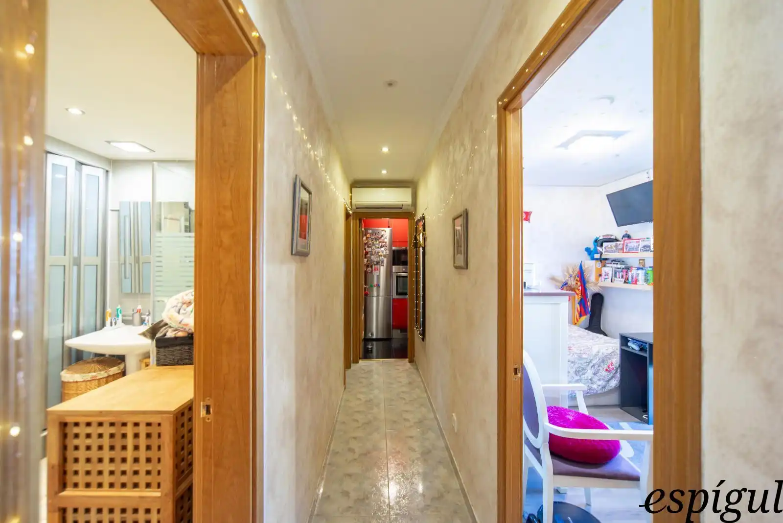 Flat for sale in Corunya, Sant Narcís