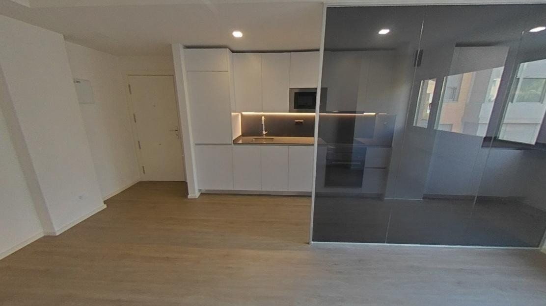 Cuina de Pis de lloguer en  Madrid Capital amb Aire condicionat, Calefacció i Traster