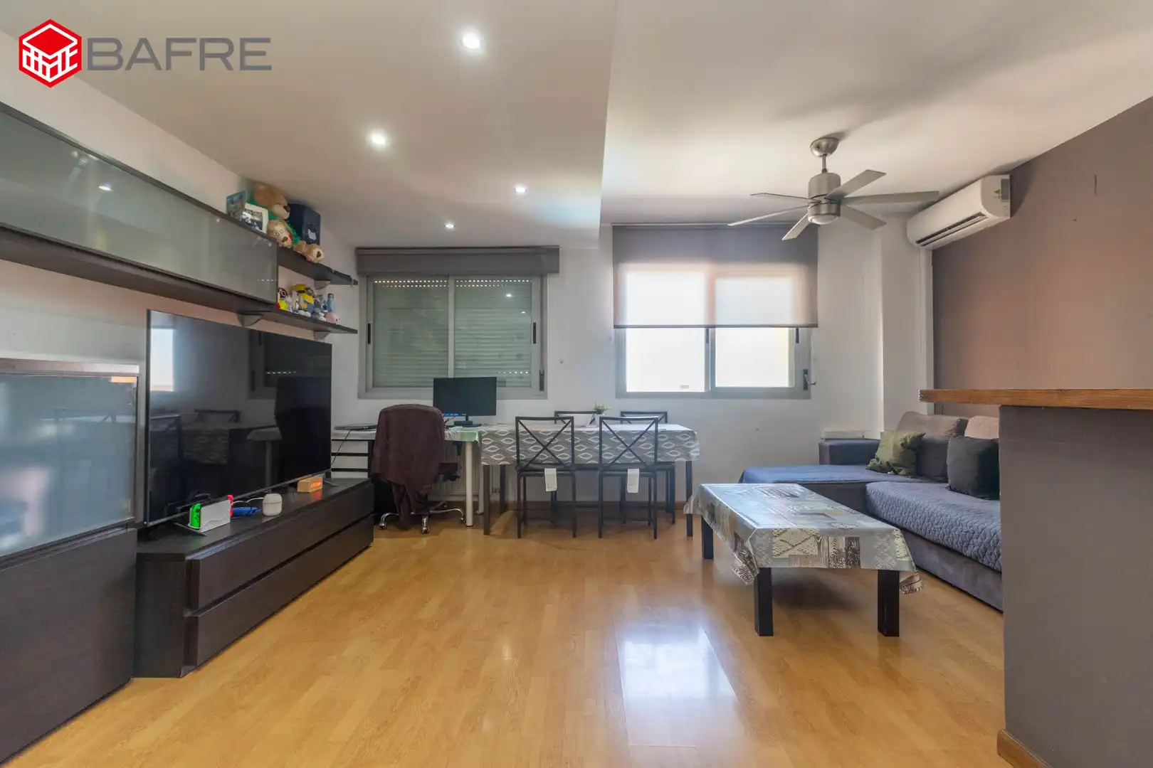 Living room of Flat for sale in Madrid  with Heating, Private garden and Storage room