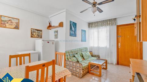 Foto 2 de Casa o chalet en venta en Los Balcones - Los Altos, Alicante