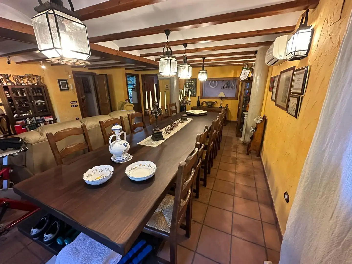 Menjador de Casa o xalet en venda en Benicasim / Benicàssim amb Aire condicionat, Jardí privat i Terrassa