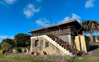 Vista exterior de Residencial en venda en Villaviciosa