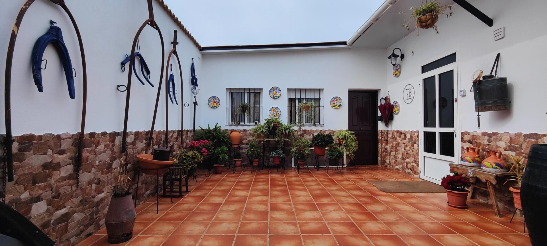 Country house for sale in Carrión de los Céspedes