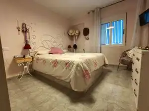 Habitación de Piso en venta en Valencia con Balcón