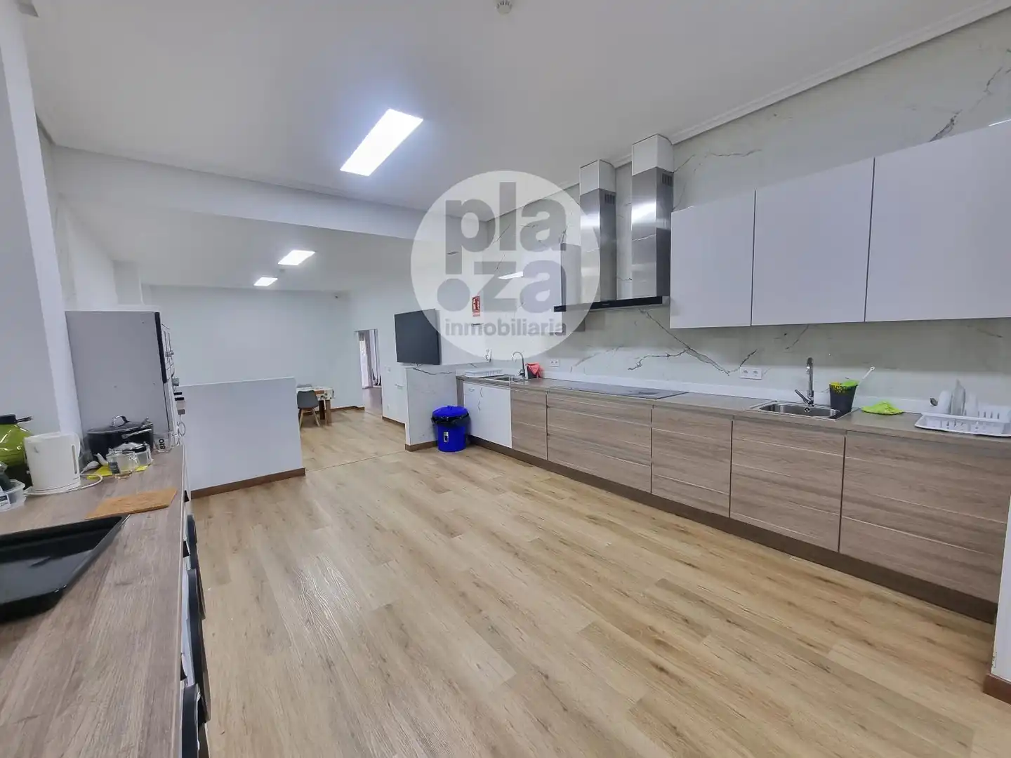 Kitchen of Flat for rent in Burgos  with Heating, Furnished and Internet