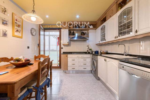 Piso en Venta en Kalero - Basozelai