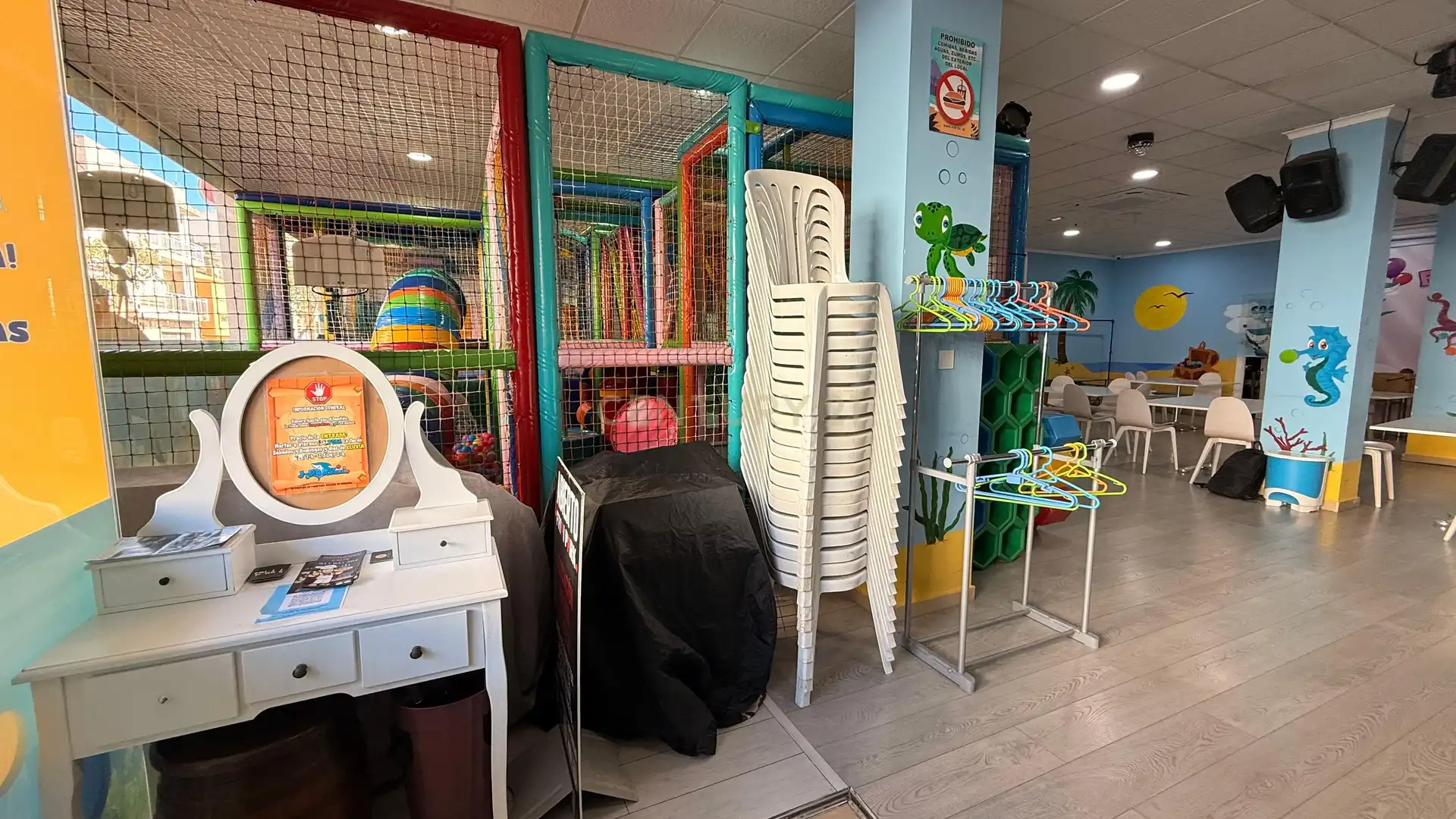 Local en traspaso en Calpe / Calp con Aire acondicionado, Alarma y Domótica