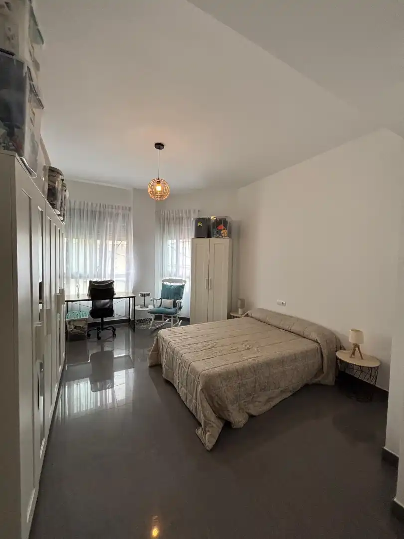 Schlafzimmer von Haus oder Chalet zum Verkauf in Alginet mit Klimaanlage, Heizung und Terrasse