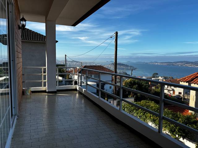 Casa-chalet en Venta en Rúa Patrimonio en Redondela