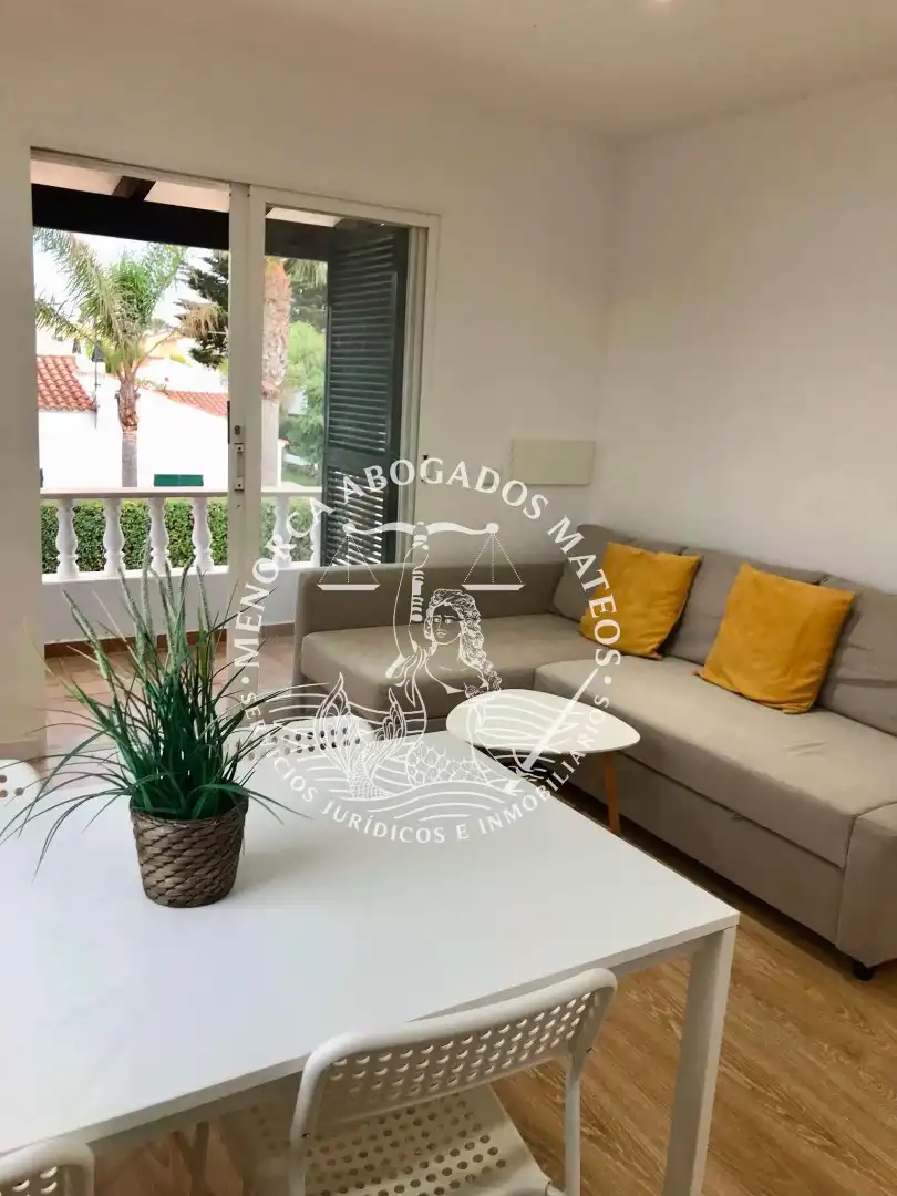 Terrassa de Apartament de lloguer en Ciutadella de Menorca amb Aire condicionat, Terrassa i Moblat