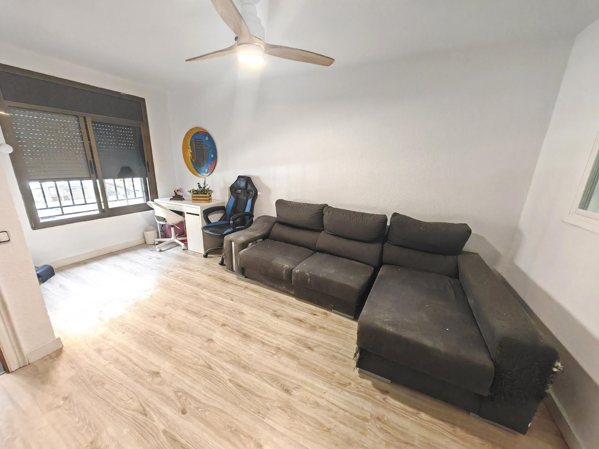 Living room of Flat for sale in Terrassa  with Heating