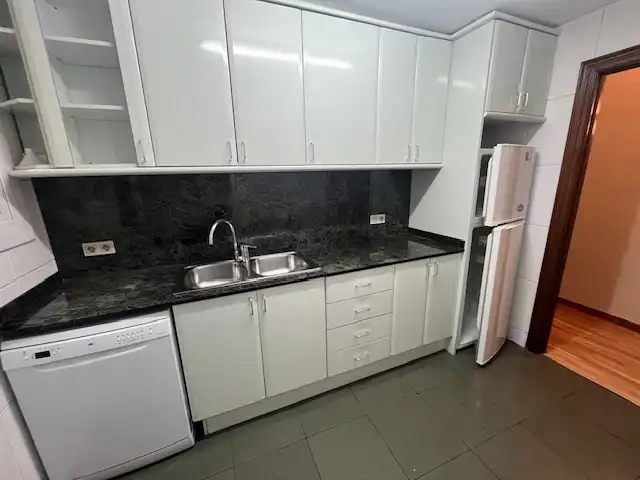 Cocina de Piso de alquiler en Barcelona con Aire acondicionado, Calefacción y Parquet