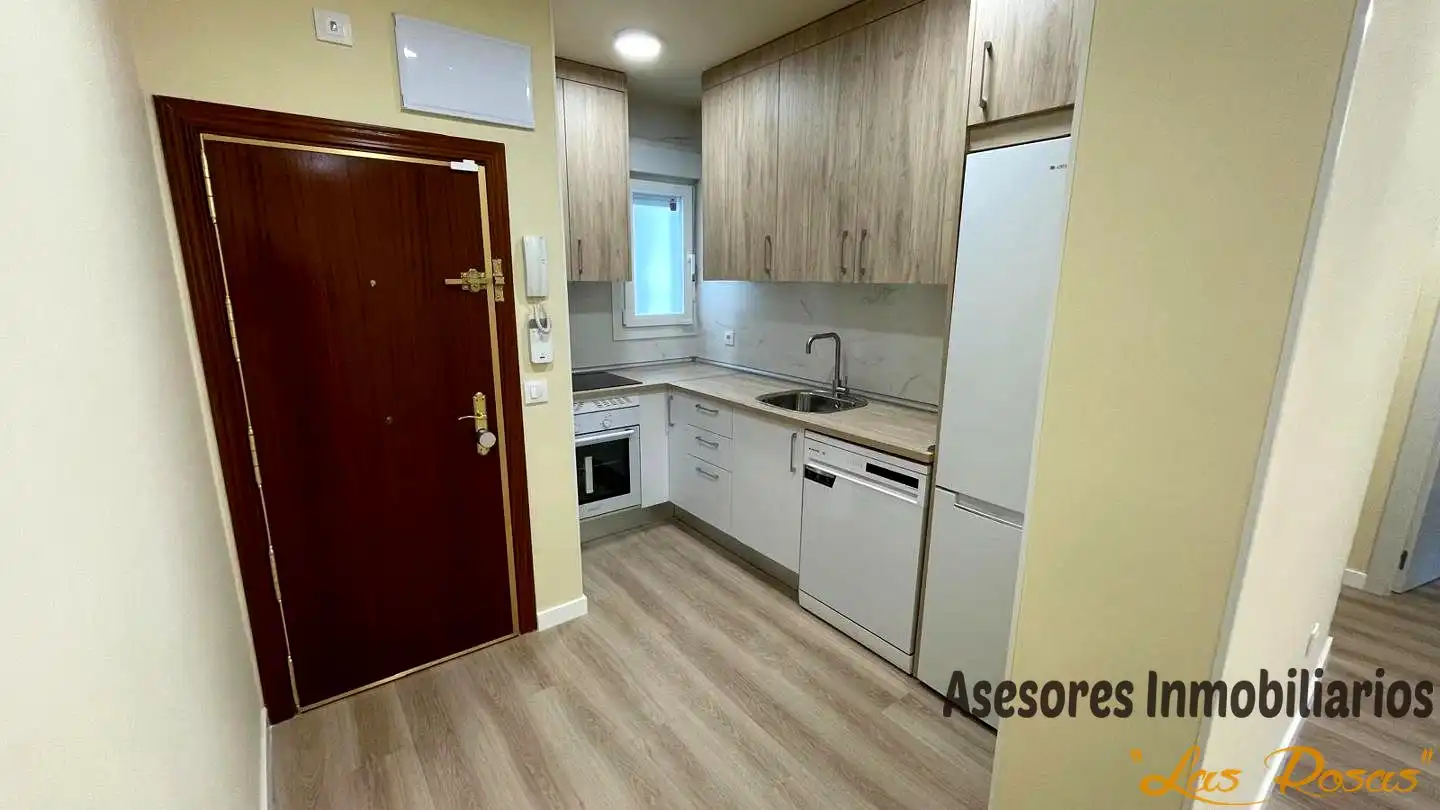 Küche von Wohnung zum Verkauf in Madrid mit Klimaanlage und Heizung