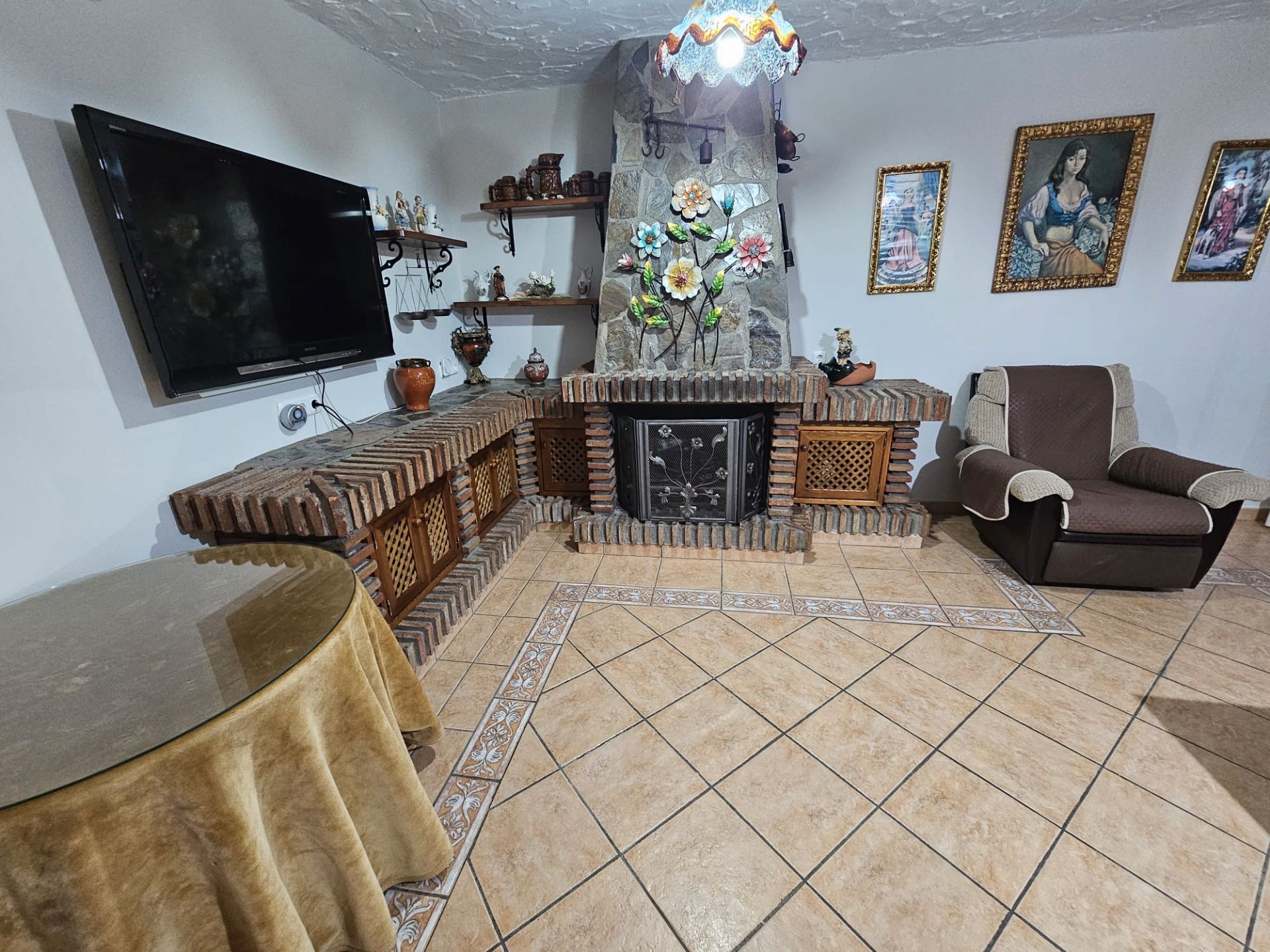 Living room of Flat to rent in Guaro  with Air Conditioner, Heating and Furnished