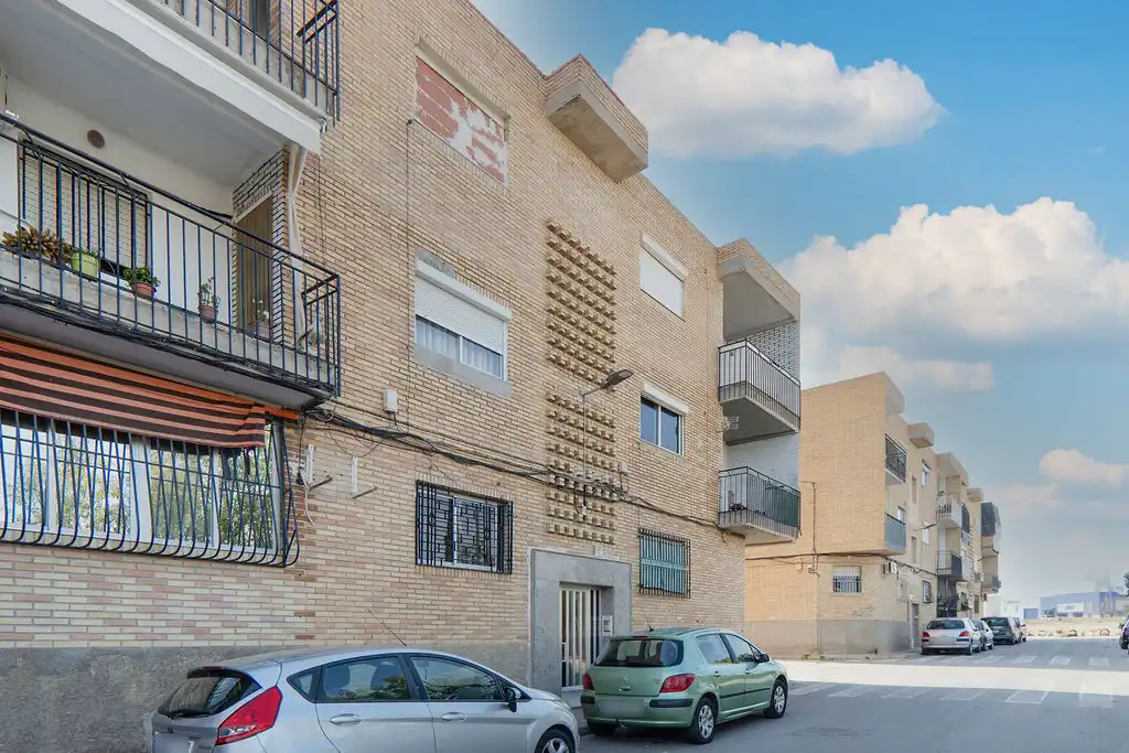 Flat for sale in C/ Totana