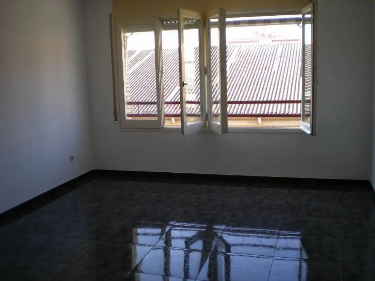 Piso con terraza en venta en Bases de Manresa - Carretera de Santpedor, imagen 2