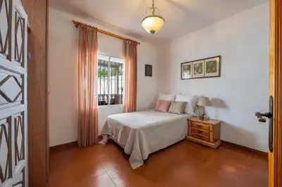 Habitación de Casa o chalet en venta en Torremolinos con Aire acondicionado, Calefacción y Jardín privado