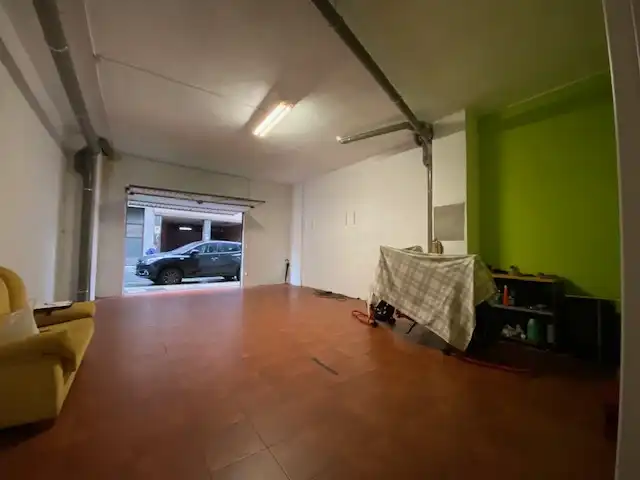 Gewerbefläche zum Verkauf in N/A, imagen 2