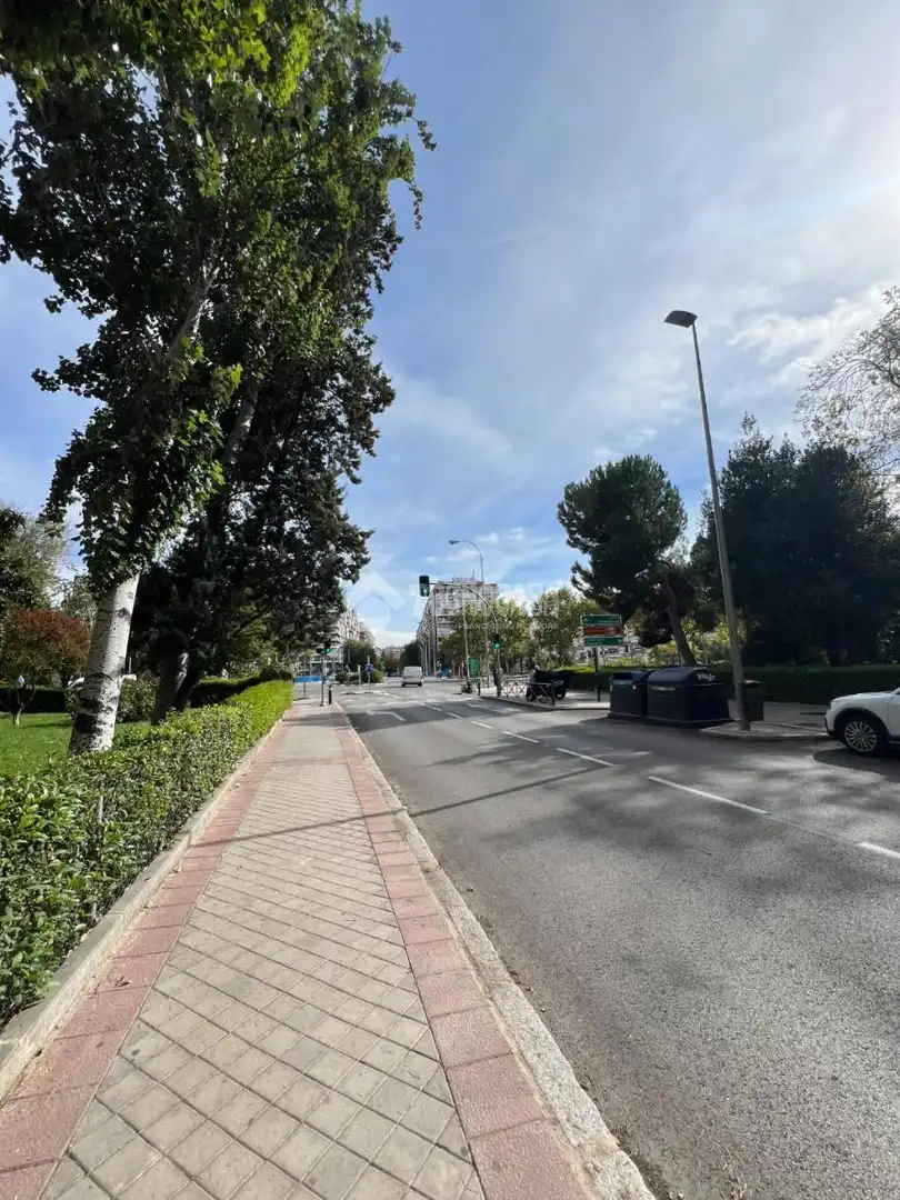 Vista exterior de Piso en venta en Madrid con Aire acondicionado, Calefacción y Terraza