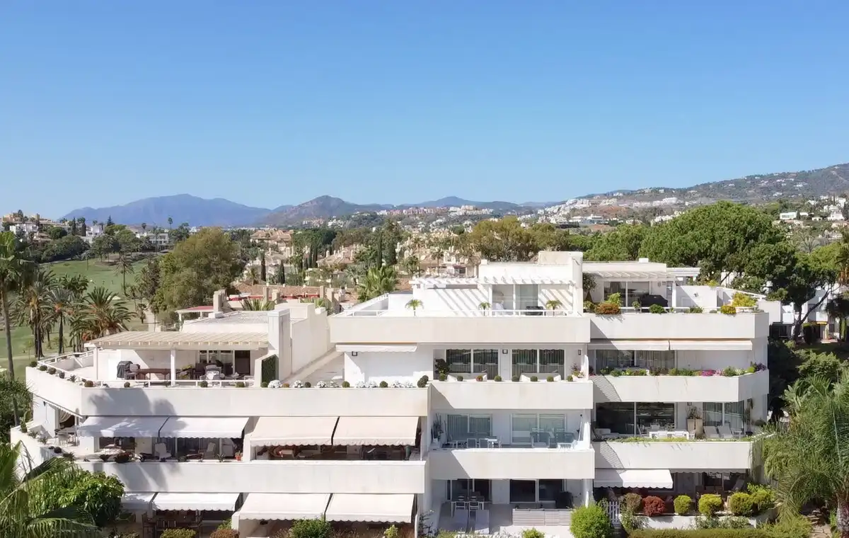 Penthouse with pool for sale in Nueva Andalucía, imagen 14