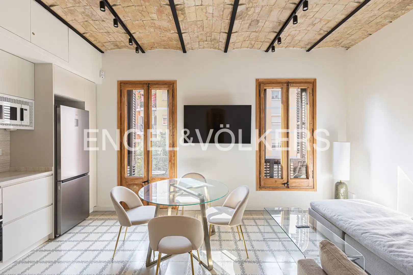 Exterior view of Flat for rent in Barcelona  with Air Conditioner, Heating and Parquet flooring