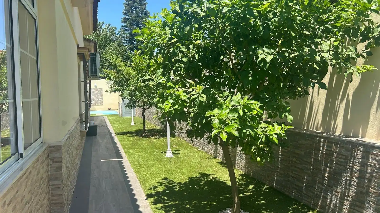 Terrace of Houses for rent in Jerez de la Frontera  with Air Conditioner, Private garden and Storage room