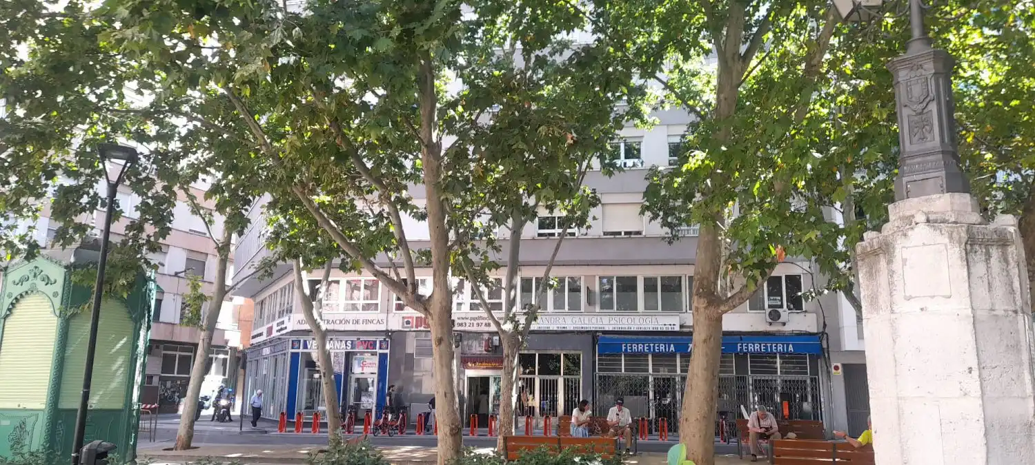 Vista exterior de Oficina en venta en Valladolid