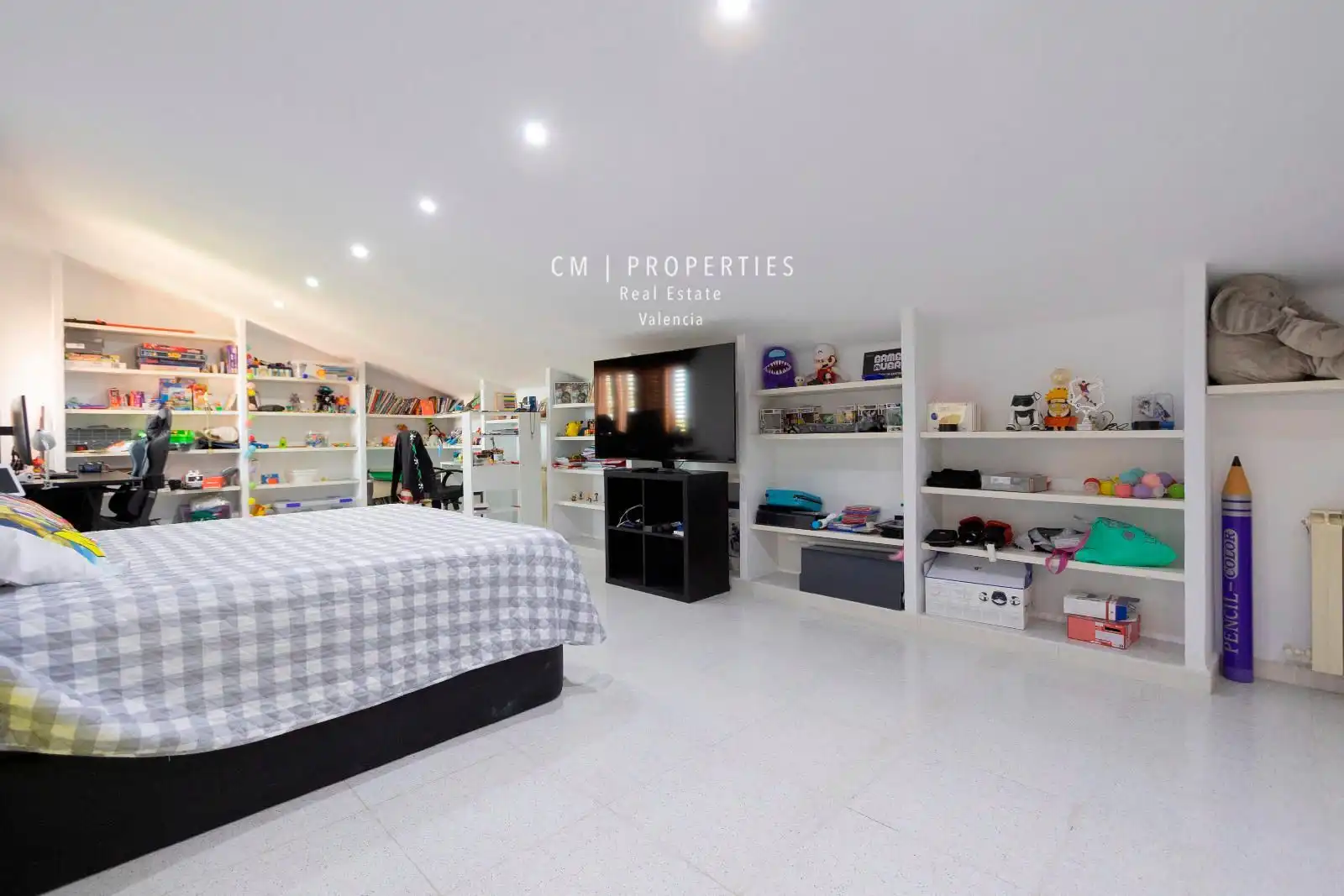 Habitación de Casa o chalet en venta en Paterna con Aire acondicionado, Calefacción y Piscina