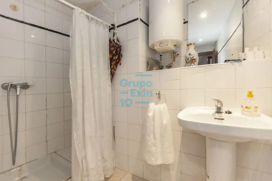 Baño de Local en venta en Pasaia