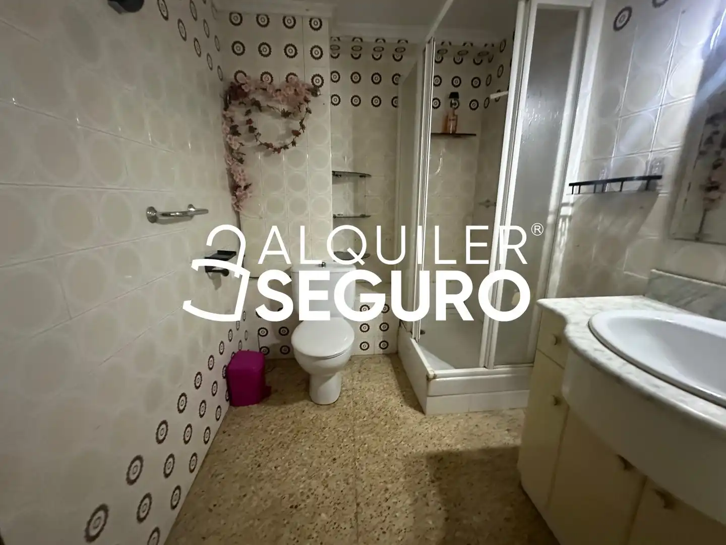 Bathroom of Flat for rent in Sedaví  with Air Conditioner and Furnished