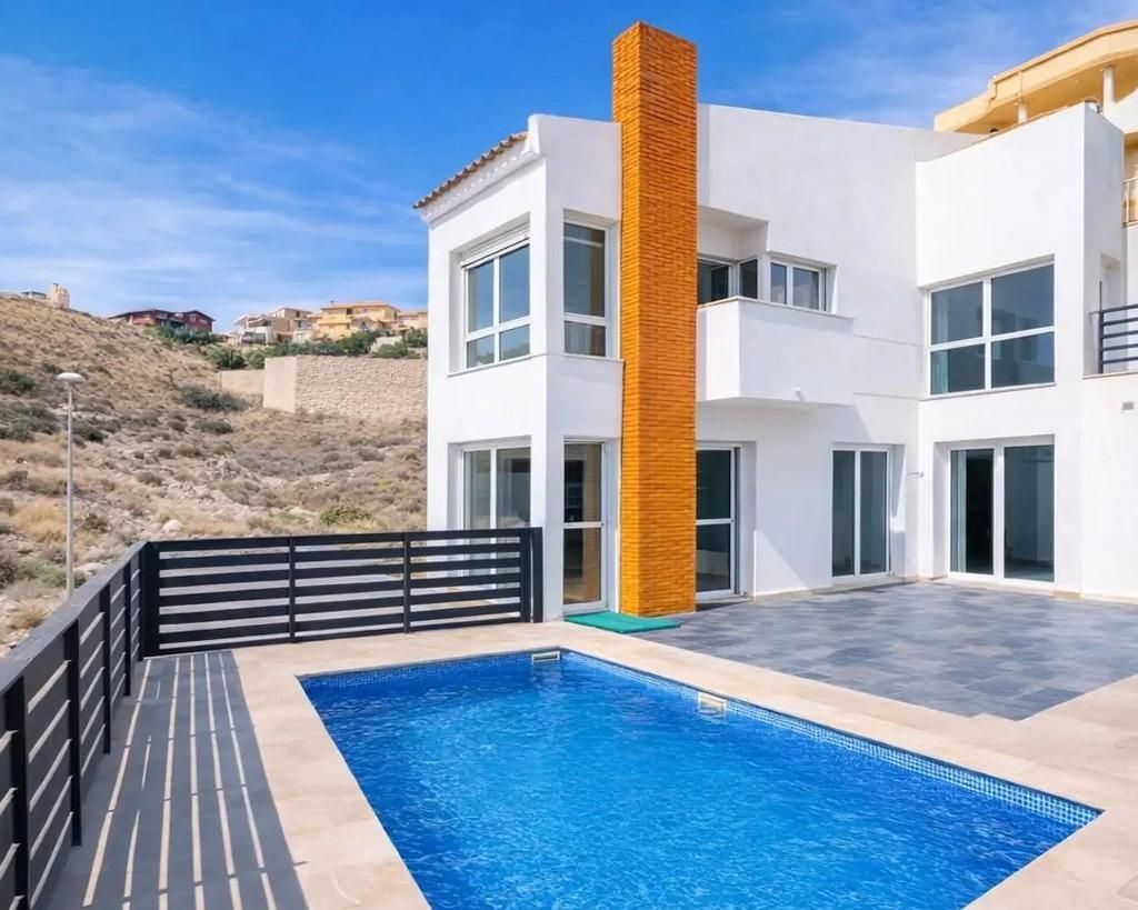 Vista exterior de Casa o xalet en venda en Vícar amb Terrassa i Piscina comunitària