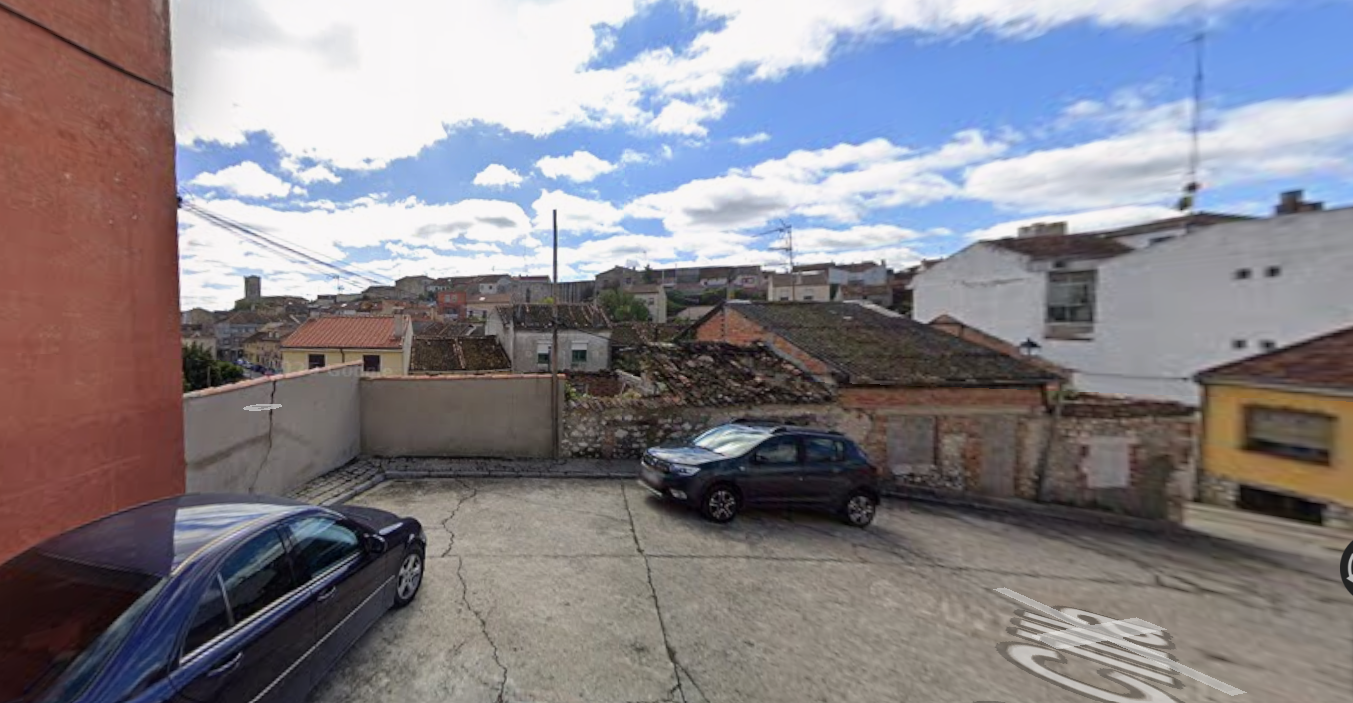 Exterior view of Flat for sale in Cuéllar