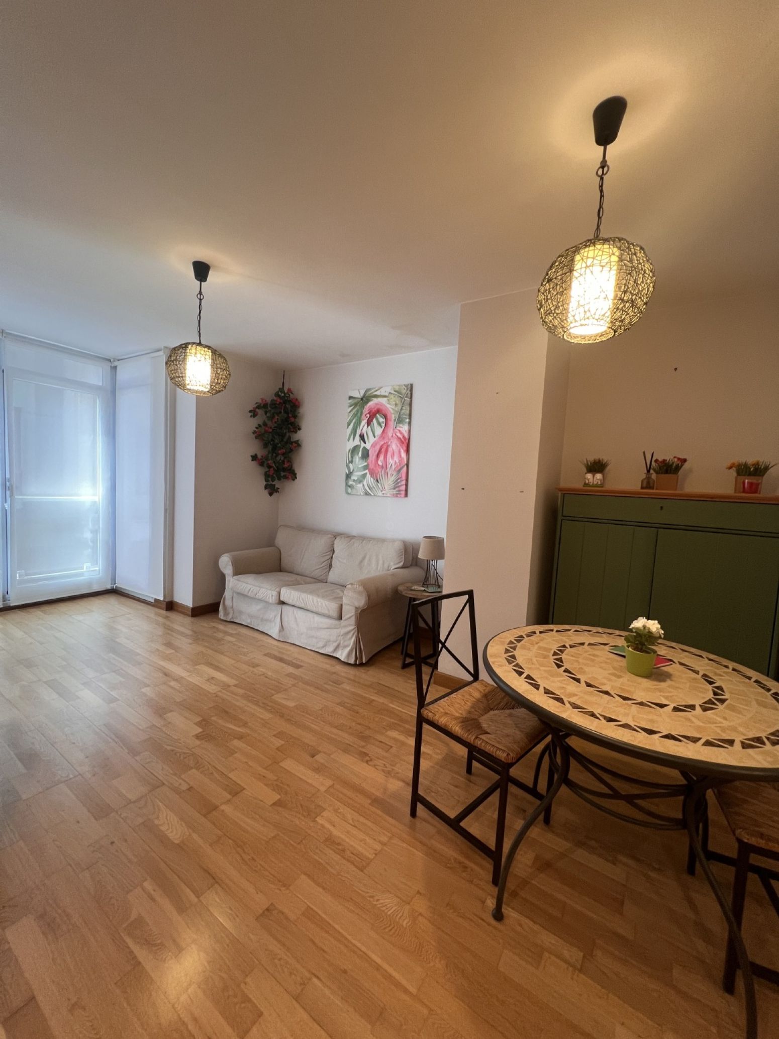 Sala d'estar de Pis en venda en Gijón  amb Calefacció