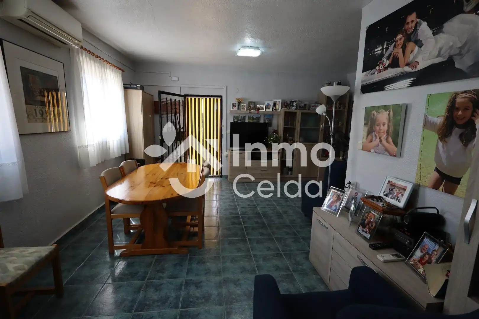 Sala d'estar de Casa o xalet en venda en Godelleta amb Aire condicionat, Calefacció i Jardí privat