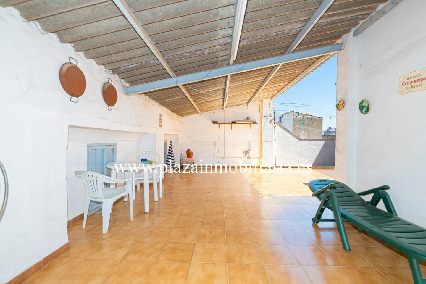 Vista exterior de Casa o xalet en venda en Lucena amb Aire condicionat, Terrassa i Traster